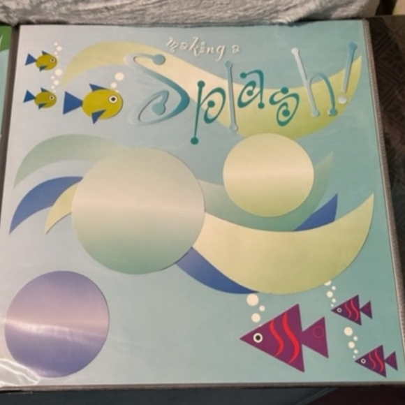 Tiny Treasures Vacation Scrapbook NWT - Picture 16 of 16